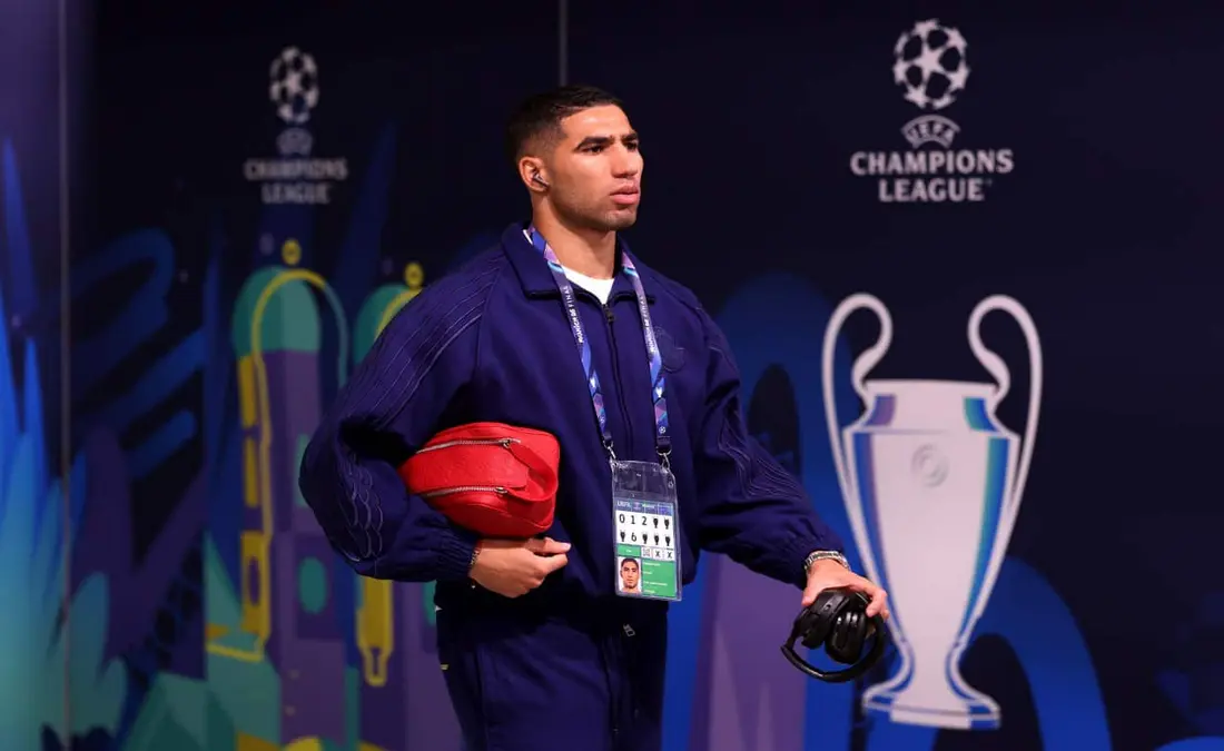 يايا توريه يشيد بأداء أشرف حكيمي مع باريس سان جيرمان