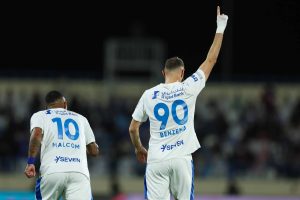 تفاصيل فشل عودة كريم بنزيما إلى ليون بعد مغادرته الهلال